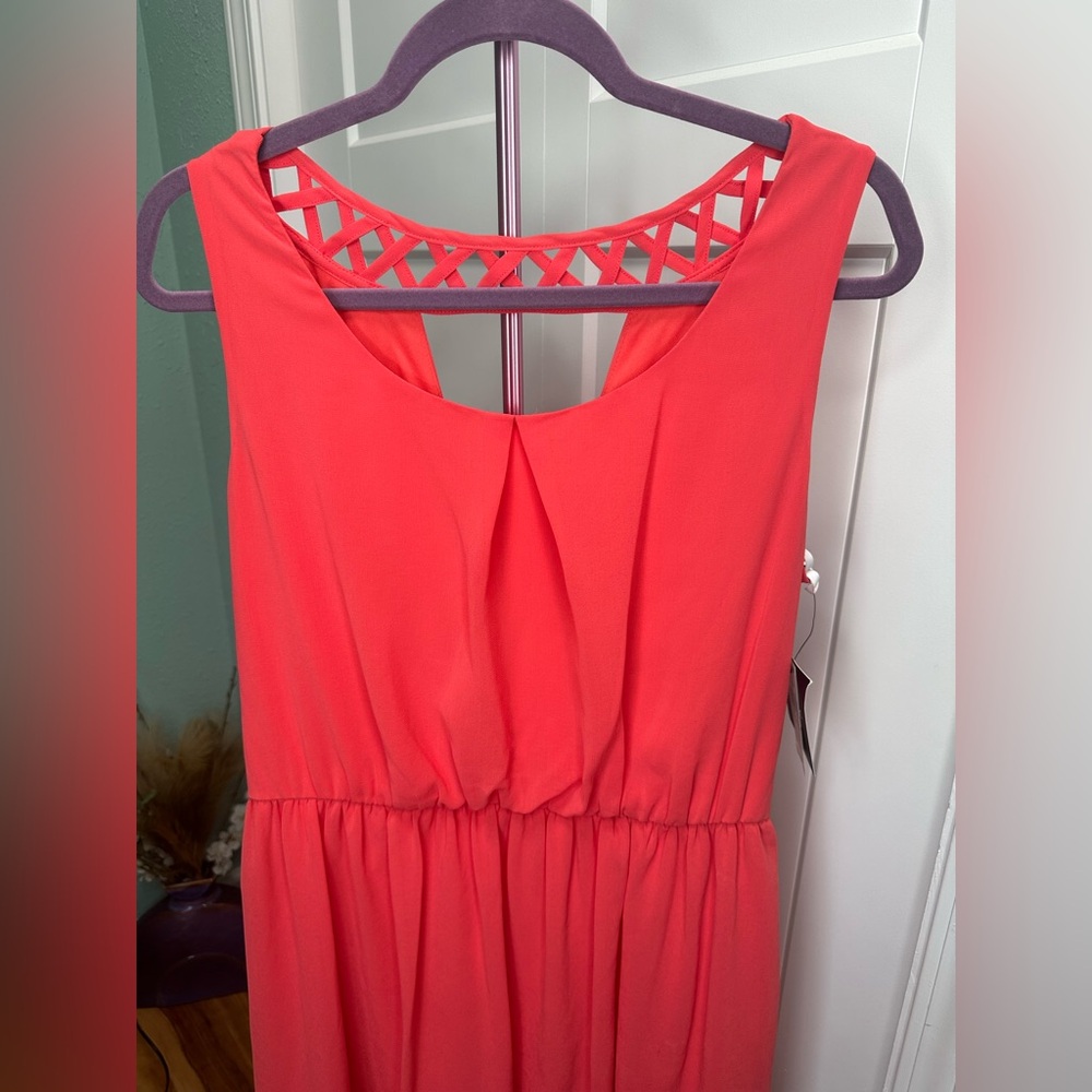 by and by XL coral dress high/low NWT lattice neckline geometric maxi